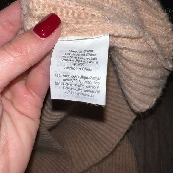 J Crew / Point Sur Pink Turtleneck - Picture 4 of 6
